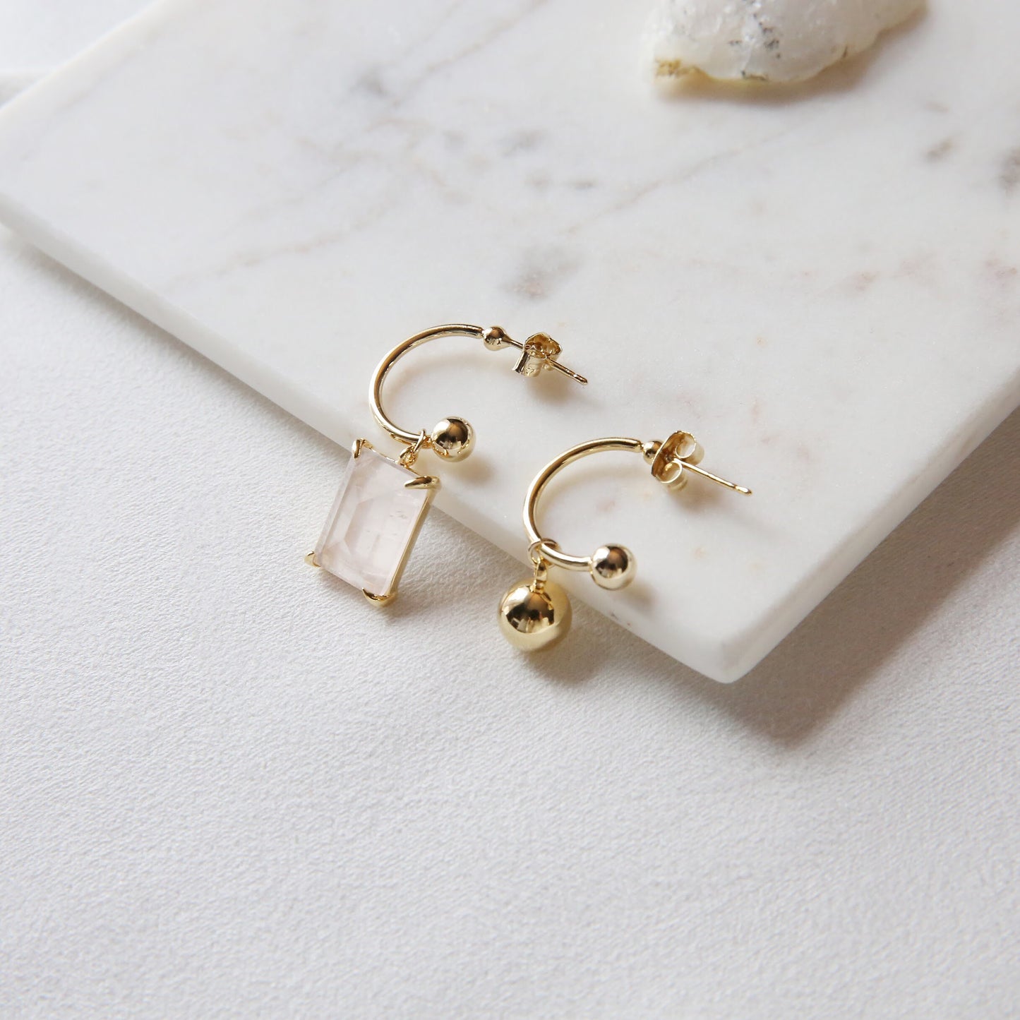 NELLO GEMSTONE ASYMMETRIC EARRINGS