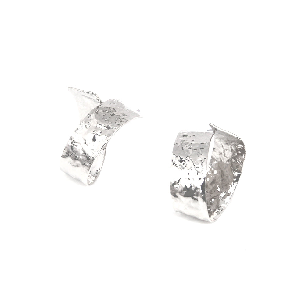 DSIBAN SWIRL EAR STUDS