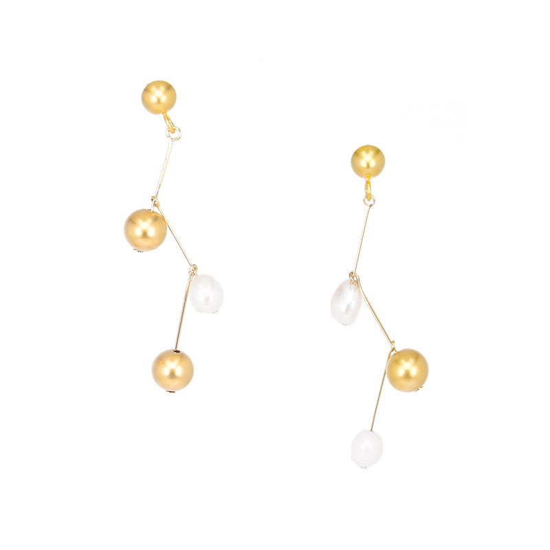 LIONA ASYMMETRIC EARRINGS