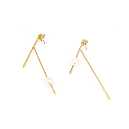 DAHNA PEARL EARRINGS