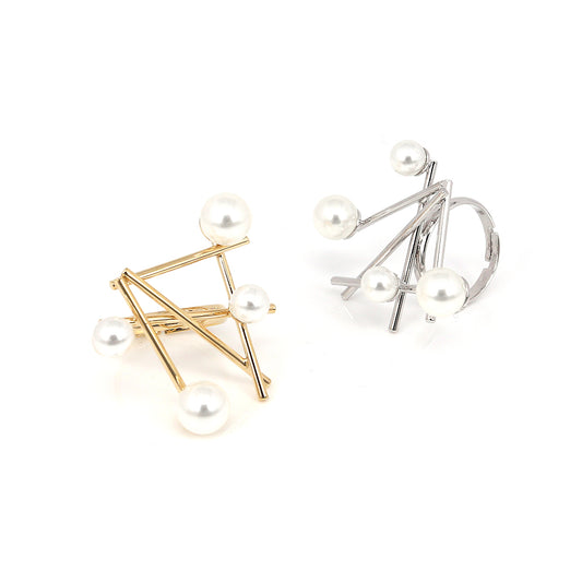 ASTEROPE PEARL RING